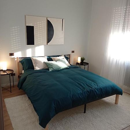 Ferienwohnung Nice Square Marcallo con Casone Exterior foto