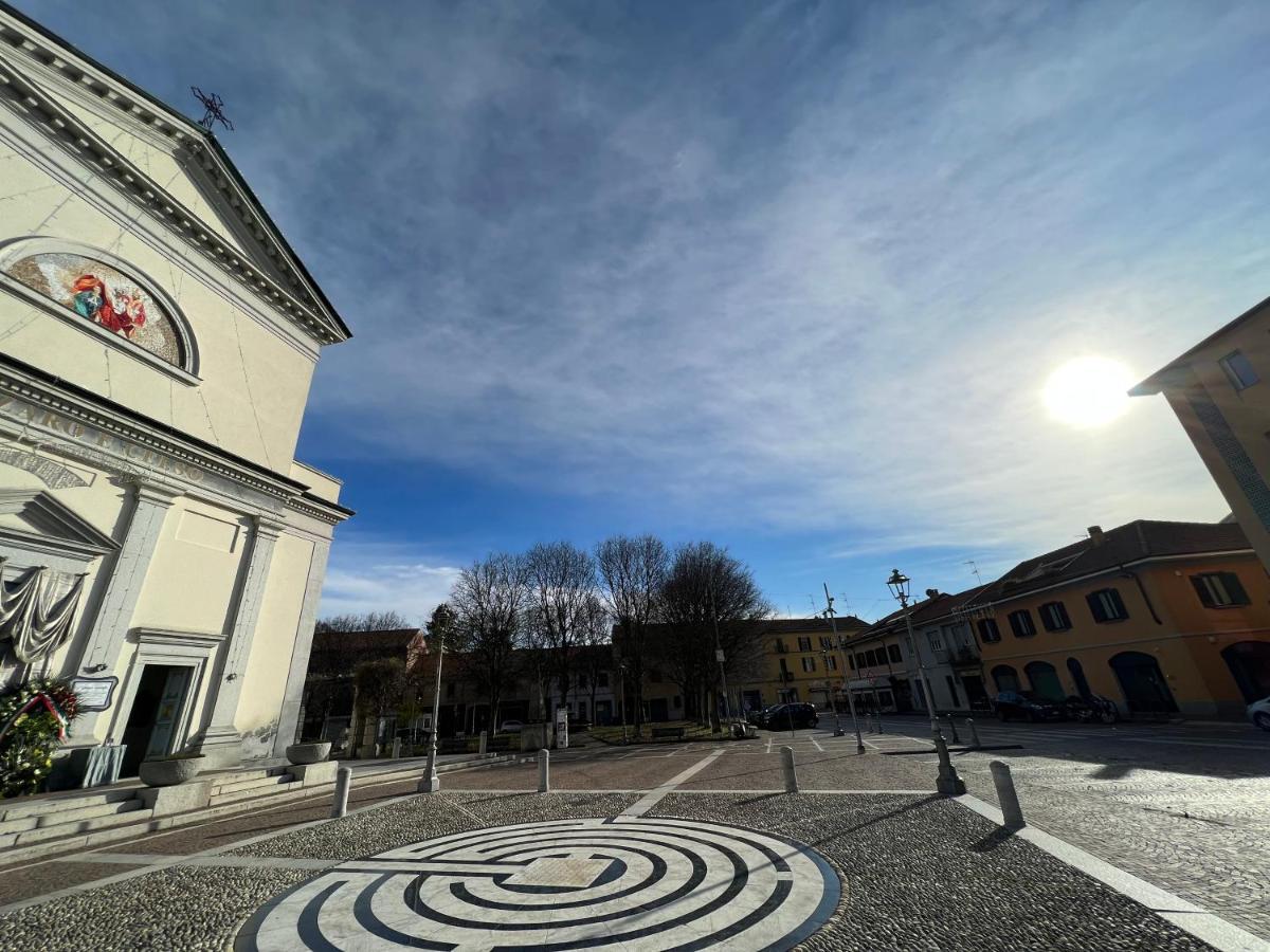 Ferienwohnung Nice Square Marcallo con Casone Exterior foto